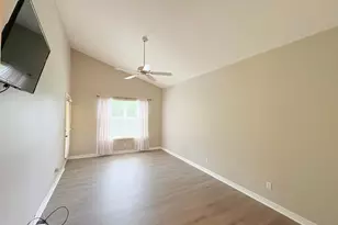 9865 Perfect Dr, Port Saint Lucie, FL 34986 - Photo 11