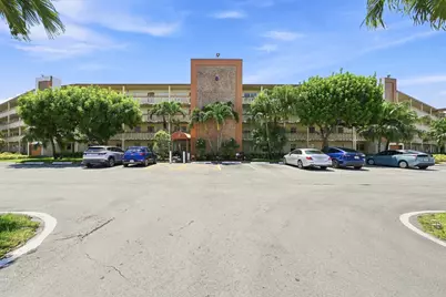 2035 Newcastle B, Boca Raton, FL 33434 - Photo 3