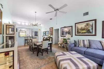 3007 Casa Rio Court, Palm Beach Gardens, FL 33418 - Photo 11