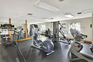 2007 Discovery Cir E, Deerfield Beach, FL 33442 - Photo 25
