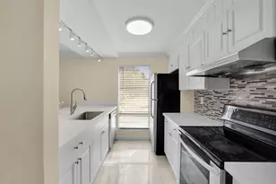 4206 NW 114th Terrace, Coral Springs, FL 33065 - Photo 3