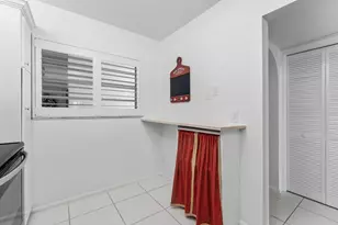 29 Yacht Club Dr, North Palm Beach, FL 33408 - Photo 9