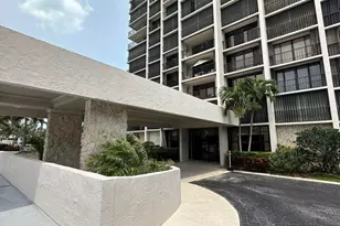 5047 N Hwy A1A, Hutchinson Island, FL 34949 - Photo 1