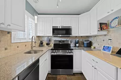 535 Hendricks Isle #106, Fort Lauderdale, FL 33301 - Photo 19