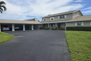 953 SE 10th St, Deerfield Beach, FL 33441 - Photo 1