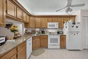 2641 Gately Dr W, West Palm Beach, FL 33415 - Photo 19