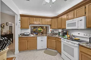2641 Gately Dr W, West Palm Beach, FL 33415 - Photo 21