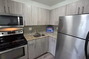 2843 Fillmore St, Hollywood, FL 33020 - Photo 11