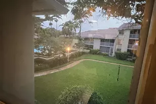 21202 Glenmoor Dr, West Palm Beach, FL 33409 - Photo 5