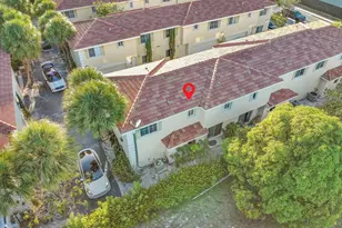 190 SE 2nd St, Deerfield Beach, FL 33441 - Photo 29