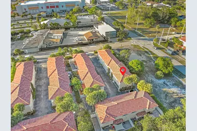 190 SE 2nd Street, Deerfield Beach, FL 33441 - Photo 31