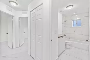 190 SE 2nd St, Deerfield Beach, FL 33441 - Photo 19