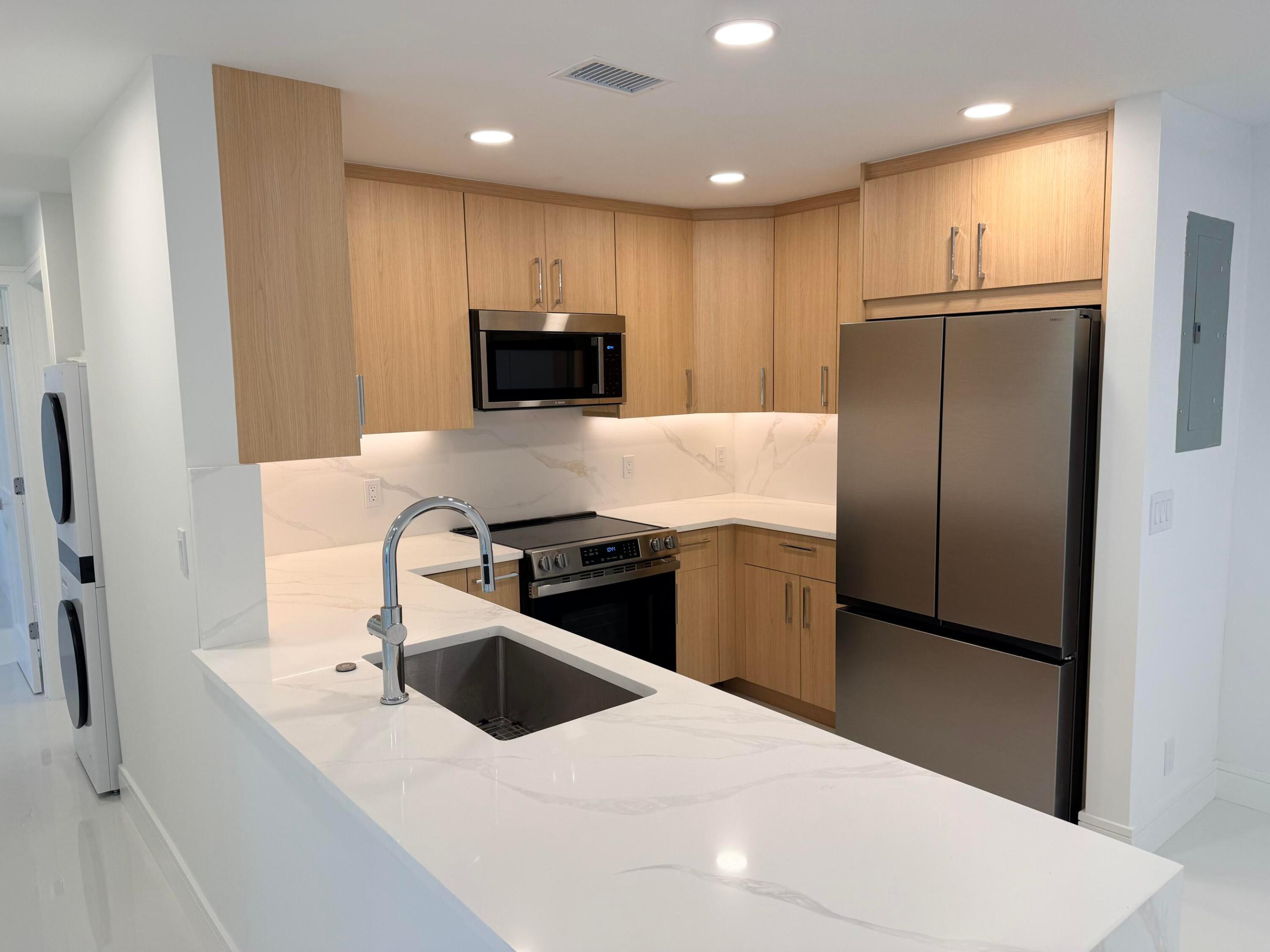 6439 Bay Club Dr #1 - 6439 Bay Club Dr #1, Fort Lauderdale, FL 33308 Luxury Property | Jose Angel Pina