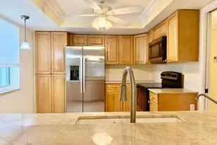 7030 Half Moon Cir, Hypoluxo, FL 33462 - Photo 11
