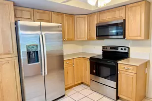 7030 Half Moon Cir, Hypoluxo, FL 33462 - Photo 9