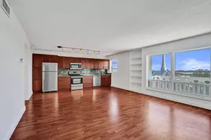 2500 NE 48th Ln, Fort Lauderdale, FL 33308 - Photo 11