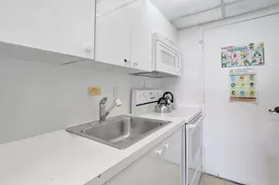 2500 NE 48th Ln, Fort Lauderdale, FL 33308 - Photo 37