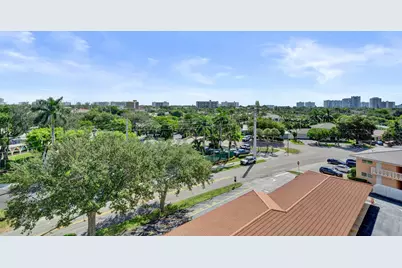 2500 NE 48th Lane #606, Fort Lauderdale, FL 33308 - Photo 7
