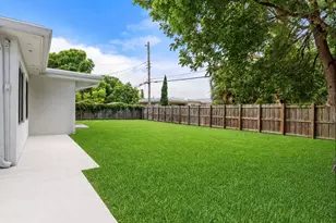 909 SE 14th Dr, Deerfield Beach, FL 33441 - Photo 31