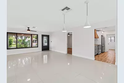 909 SE 14th Drive, Deerfield Beach, FL 33441 - Photo 19