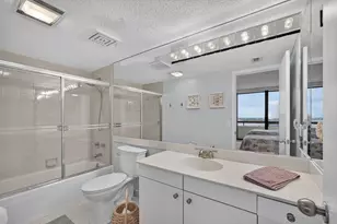 4100 N Ocean Dr, Singer Island, FL 33404 - Photo 37