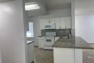 17484 SW 22nd St, Miramar, FL 33029 - Photo 7