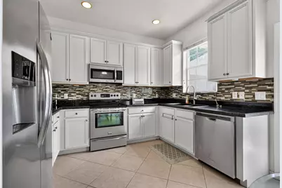 319 E Bay Cedar Circle, Jupiter, FL 33458 - Photo 15