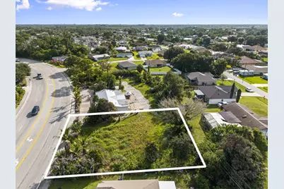 158 NE Saint James, Port Saint Lucie, FL 34983 - Photo 3