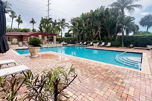 616 Clearwater Park Rd, West Palm Beach, FL 33401 - Photo 5