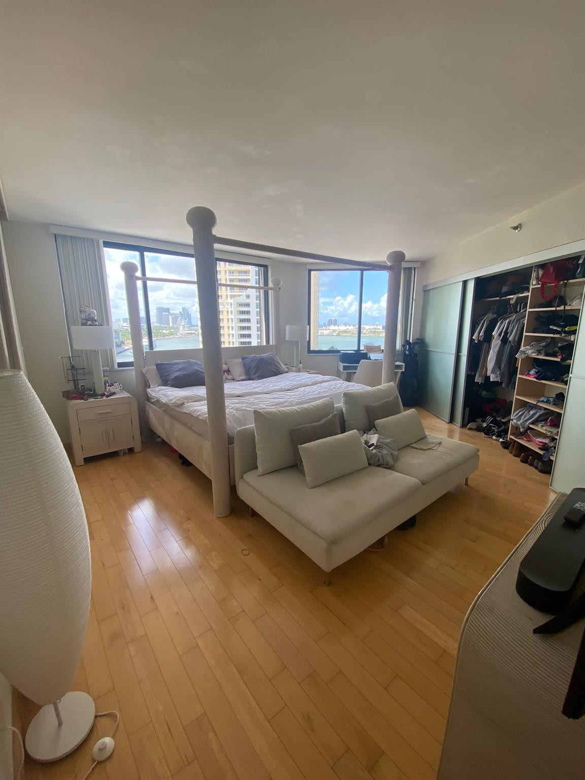 540 Brickell Key Dr #1214 - 540 Brickell Key Dr #1214, Miami, FL 33131 Luxury Property | Jose Angel Pina
