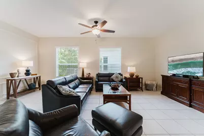 5649 NW 106th Way, Coral Springs, FL 33076 - Photo 13
