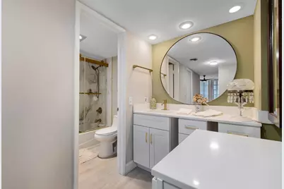 3960 Oaks Clubhouse Drive #504, Pompano Beach, FL 33069 - Photo 15