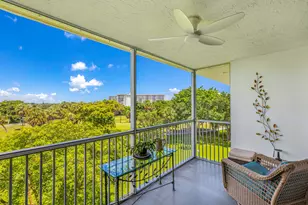 3960 Oaks Clubhouse Dr, Pompano Beach, FL 33069 - Photo 21
