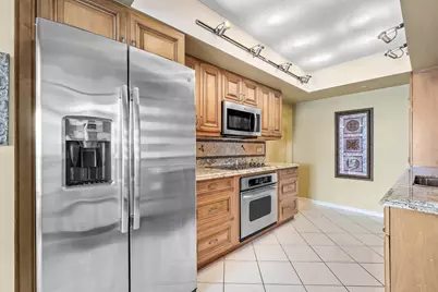 4050 N Ocean Avenue #401, Singer Island, FL 33404 - Photo 11