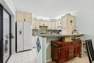 6197 SE Riverboat Dr, Stuart, FL 34997 - Photo 11