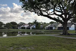 46 Tara Lakes Dr E, Boynton Beach, FL 33436 - Photo 27