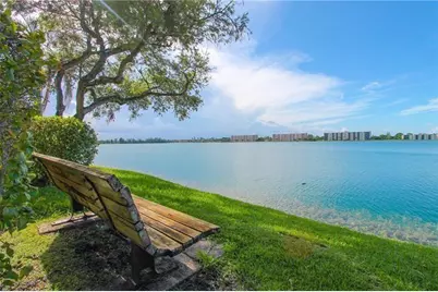 109 Lake Emerald Drive #110, Oakland Park, FL 33309 - Photo 29