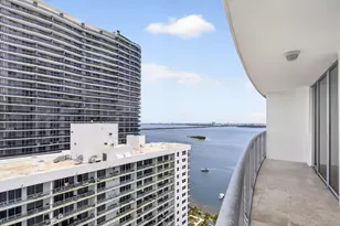1750 N Bayshore Dr, Miami, FL 33132 - Photo 27