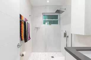 1826 Jefferson St, Hollywood, FL 33020 - Photo 9