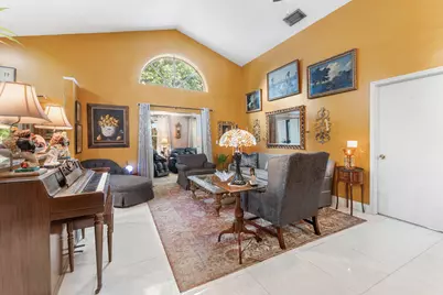 5115 Foxhall Drive S, West Palm Beach, FL 33417 - Photo 13