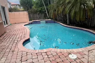 315 NW 158th Ln, Pembroke Pines, FL 33028 - Photo 27