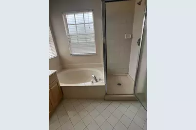 315 NW 158th Lane, Pembroke Pines, FL 33028 - Photo 21