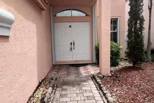 315 NW 158th Ln, Pembroke Pines, FL 33028 - Photo 5