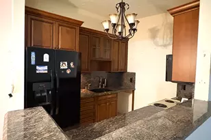 9391 S Belfort Cir, Tamarac, FL 33321 - Photo 5