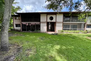 9391 S Belfort Cir, Tamarac, FL 33321 - Photo 3