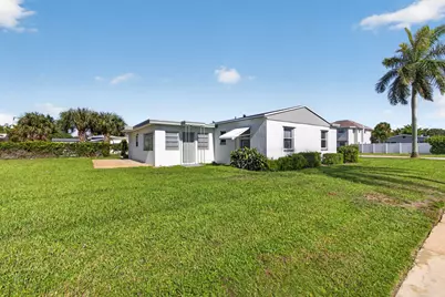 304 Cypress Drive, Lake Park, FL 33403 - Photo 33