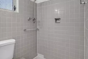 304 Cypress Dr, Lake Park, FL 33403 - Photo 25
