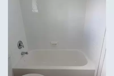 2285 NE 172nd Street #15, North Miami Beach, FL 33160 - Photo 11