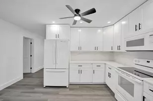 1738 NE 52nd St, Fort Lauderdale, FL 33334 - Photo 15