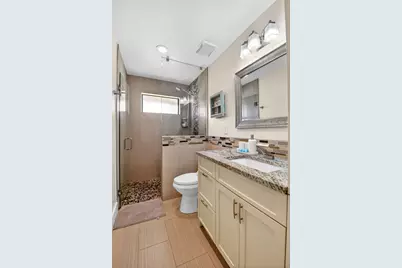 990 Hickory Trail, Wellington, FL 33414 - Photo 25